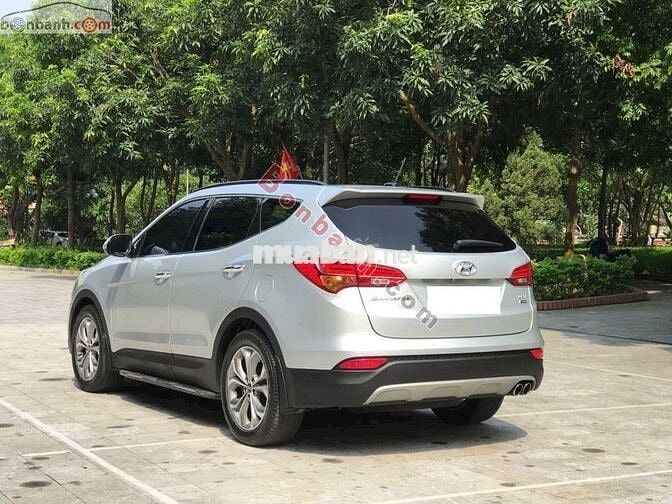 Xe Hyundai SantaFe 2.2L 4WD 2015 - 560 Triệu