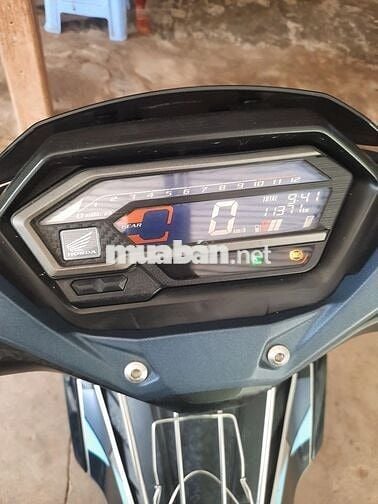 Xe zin, đi hơn 10.000km