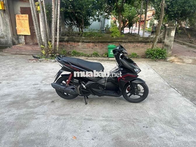 Air Blade 2018 máy zin chính chủ - Khoá khiển smk