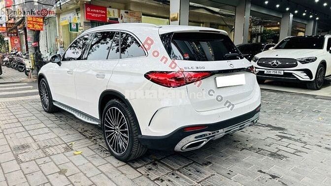 Bán Mercedes - Benz GLC300