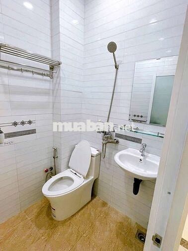 Q4, hẻm Đoàn Văn Bơ, 3 tầng, 38,4m2, KQH, 4.25 tỷ