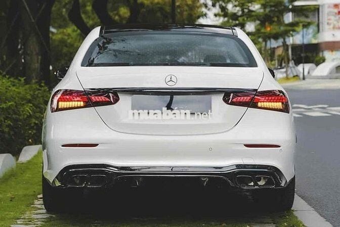 Mercedes E300 AMG V1 2022 Siu Đẹp