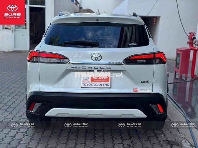 Toyota Corolla Cross 2022 1.8V - bảo hành Toyota