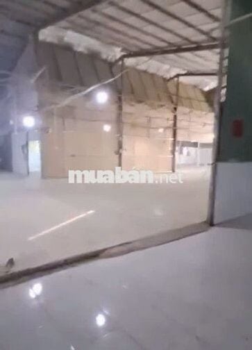 Cho thuê kho xưởng, mặt bằng Nhà Bè DT 850m đường Nguyễn Bình