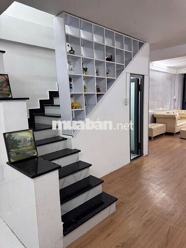 SIÊU PHẨM TÂN BÌNH XE HƠI NGỦ TRONG NHÀ-VỊ TRÍ CỰC ĐẸP-49m2-Nhỉnh 5 tỷ