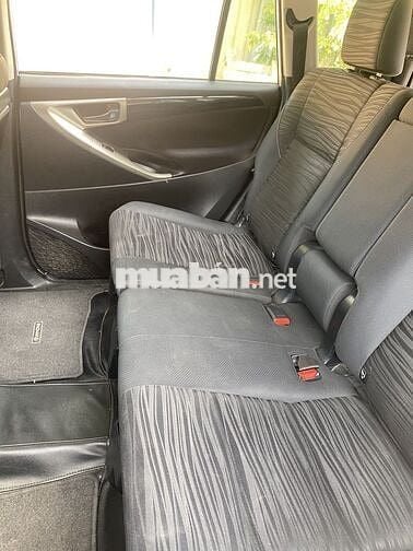 Toyota Innova 2018 2.0 Venturer - 165000 km