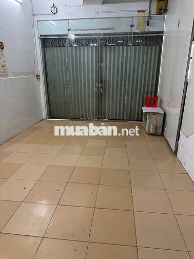 Cho thuê mặt tiền đường Hoàng Diệu, quận 4 giá tốt
