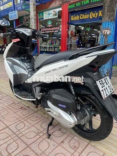 HONDA AB 125cc Fi giấy tờ đầy đủ cavet theo xe bao