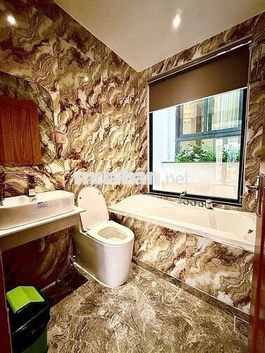 NHÀ 5TẦNG ĐẸP,FULL NT,HẺM VIP 8M,KHU PHÂN LÔ,NGUYỄN TƯ GIẢN P12 GÒVẤP