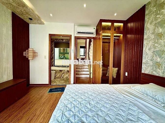 NHÀ 5TẦNG ĐẸP,FULL NT,HẺM VIP 8M,KHU PHÂN LÔ,NGUYỄN TƯ GIẢN P12 GÒVẤP