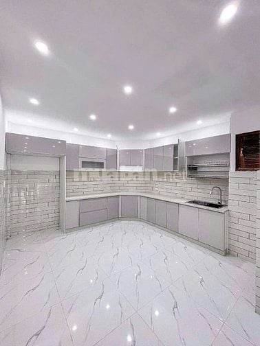 Duy nhất khu Bàu Cát. Nhà 5 tầng (4,6x19m). 88m2. Đường nhựa 10m