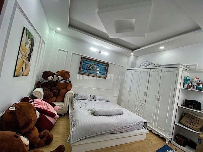 Chủ hạ giá bán gấp căn nhà 3/2 - Quận 10 - Giá hạ còn 5 tỷ 890
