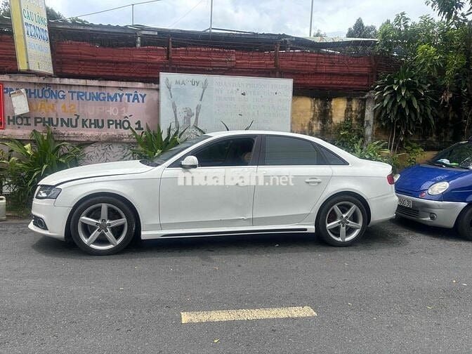 Audi A4 2016 2.0 TFSI - 999999 km