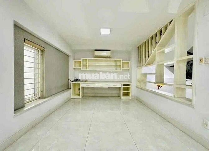 SIÊU PHẨM BIỆT THỰ CHO THUÊ 98A HOA LAN Q.PHÚ NHUẬN (10x18m) GIÁ TỐT