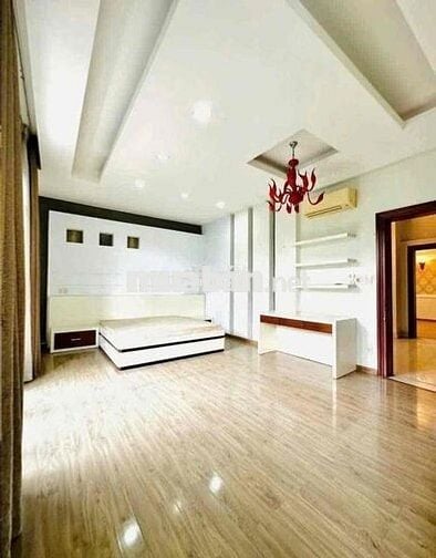 SIÊU PHẨM BIỆT THỰ CHO THUÊ 98A HOA LAN Q.PHÚ NHUẬN (10x18m) GIÁ TỐT