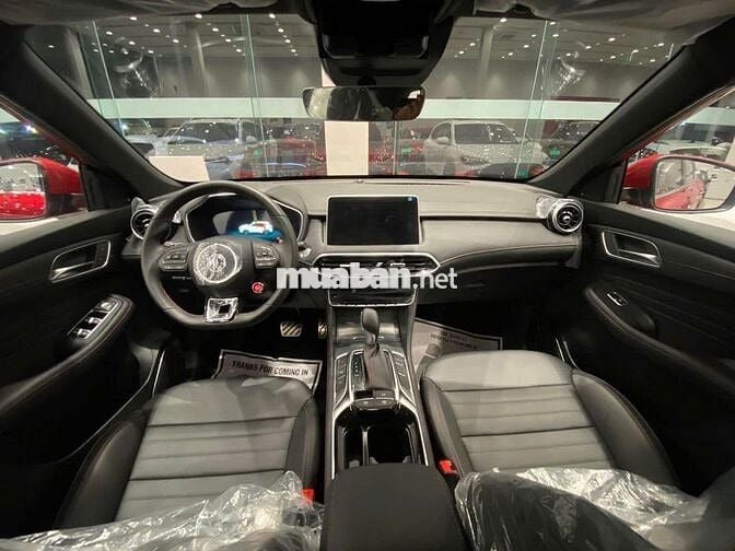 MG HS Luxury 2023 - Odo 10000 km - Đký đầu 2024