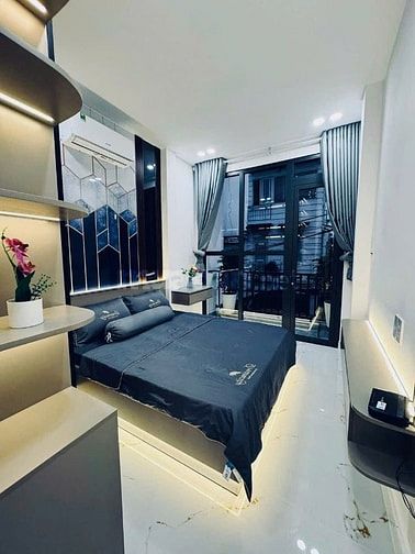 LÔ GÓC – OTÔ ĐẬU TRƯỚC NHÀ_49M_QUANG TRUNG_Gò Vấp