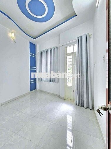 Nhà 4 phòng ngủ 1 trệt 2 lầu hẻm ô tô chỉ 2tỷ250 giá tốt