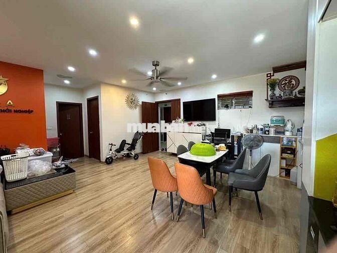 Bán nhanh chung cư 2 ngủ - 2vs full nội thất. Chỉ cần mang vali đến là
