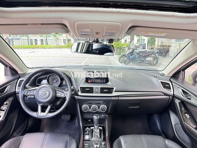 Mazda 3 2019 1.5 facelip tên tư nhân