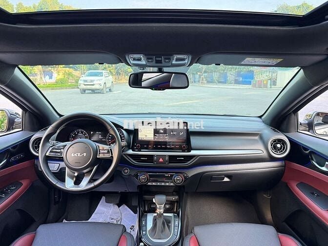 Kia cerato k3 2022 2.0 premium