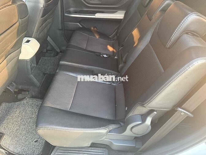 Toyota Veloz Cross 2022 CVT Top  siêu mới