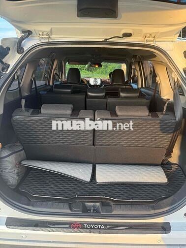 Toyota Veloz Cross 2022 CVT Top  siêu mới