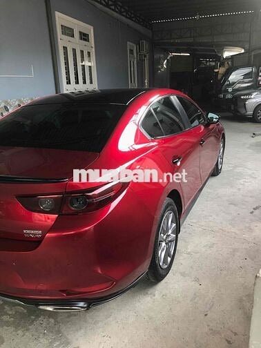 Mazda 3 2022 1.5L Luxury - 80000 km