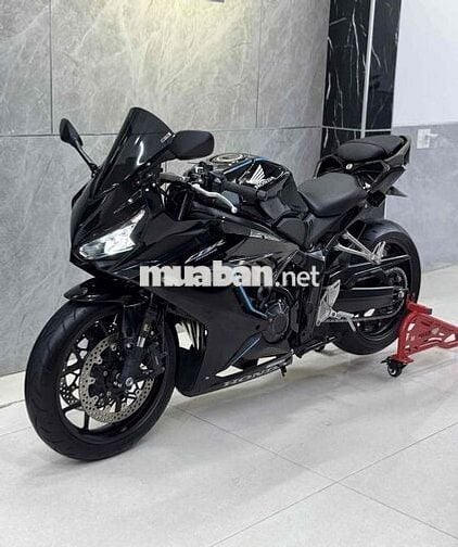 HONDA CBR650 2023