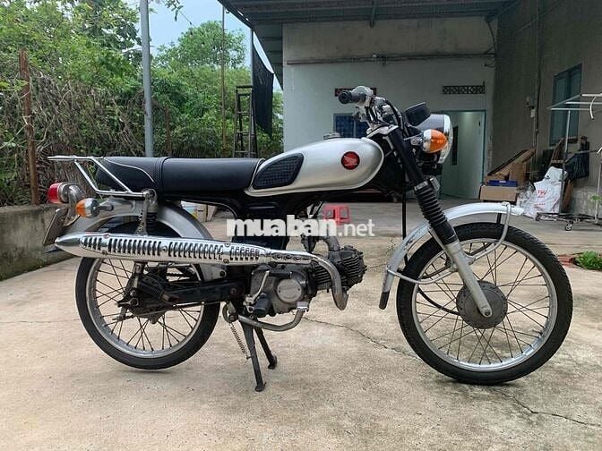 Kẹt tiền cần bán con xe 67 up Cl