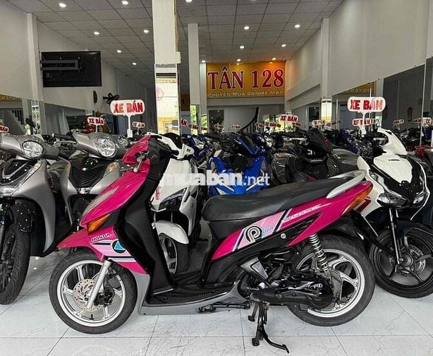CLICK 2010. Đẹp Quá. Máy Zin Cực Êm. BS 68