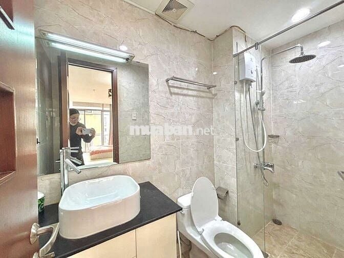 🍀Cho Thuê Căn Hộ Ban Công Rộng 45M2 Ngay CV Lê Văn Tám Giá Rẻ