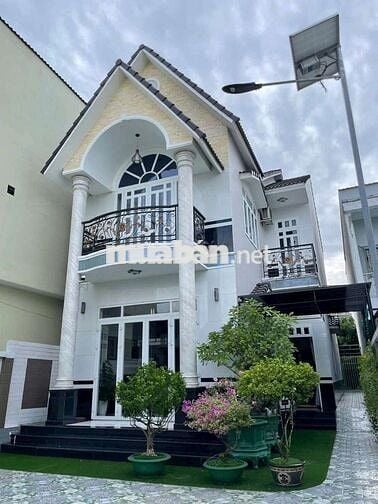 BÁN BIỆT THỰ - ĐƯỜNG LÊ VĂN SÔ - GẦN LỘ 40M