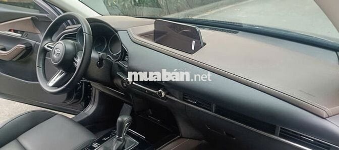 Mazda CX-30 2025 Luxury 2.0 AT - 4216 km