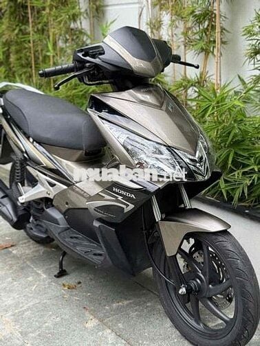 Air blade 2011 up full thái bạc đen đẹp leng keng