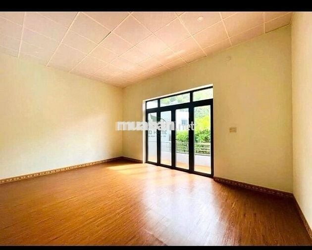 CHO THUÊ NHÀ NGUYÊN CĂN 1 TRỆT 1 LẦU KHU VỰC  NGỌC HIỆP GIÁ 10 TRIỆU