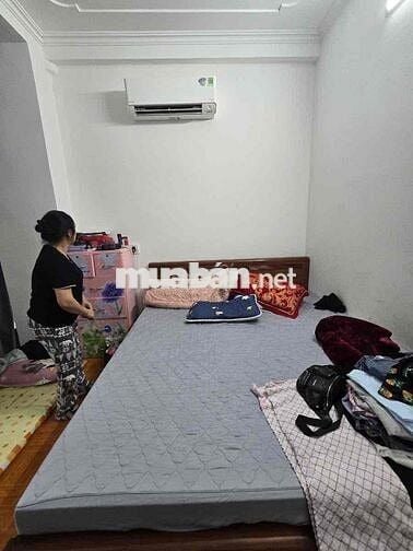 Cần bán nhà Kim Giang, DT:41m2, ngõ thông, ô tô đỗ cử, kinh doanh đỉnh