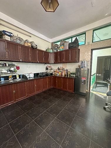 MTKD 215m2(7.8x25m nở hậu 10.5m) 4 tầng 450m2 sàn Lý Thường Kiệt, q11