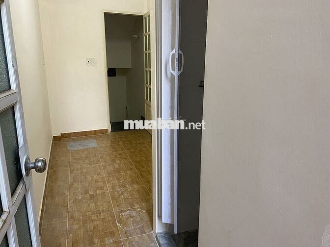 Phòng mới như hình hẻm 217 Bùi đình túy có bếp WC, máy nước nóng