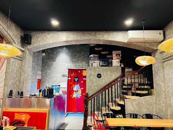 Sang nhượng mặt bằng đẹp khu kinh doanh đông đúc Tân Bình