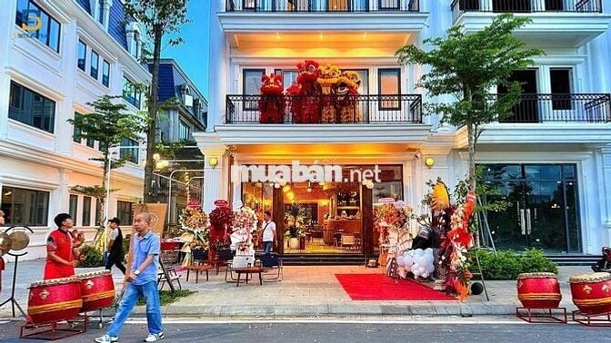 ĐANG CHO THUÊ DÒNG TIỀN 38TR/THÁNG SHOPHOUSE PHÚ XUÂN CITY 4 TẦNG