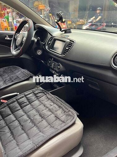 Kia Soluto 2020 1.4 AT Luxury - 65000 km