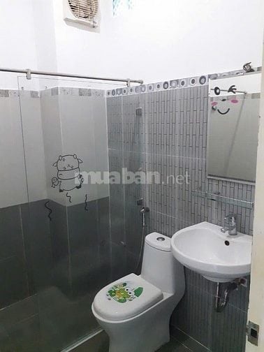 Cho Thuê MT Lê Sao Phường Phú Thạnh : 3,8 x 20 M đúc 1 trệt , 2 lầu 
