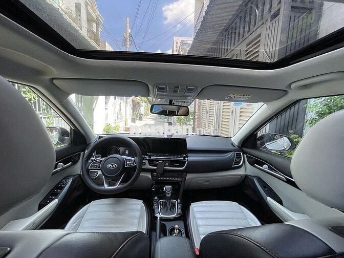 Kia Seltos 2020 Pre 1.4 AT Turbo (Bodykit theo xe)