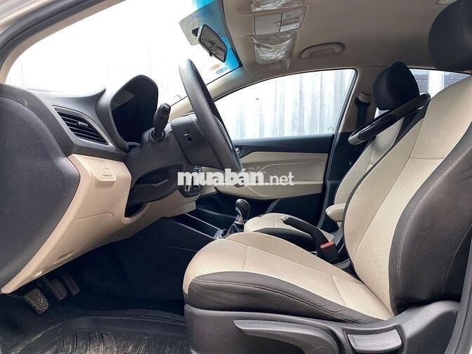Hyundai Accent model 2024 1.4 MT BẠC SANG TRỌNG