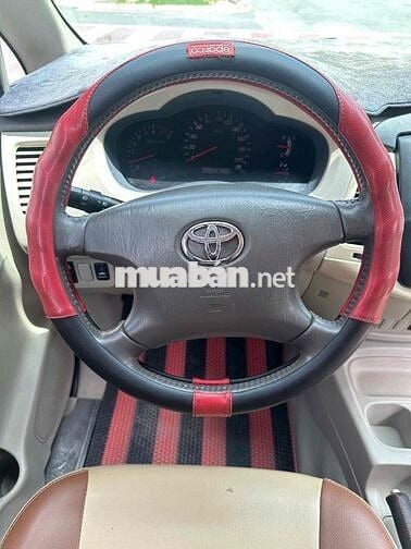 Toyota Innova 2008 V -AT.
