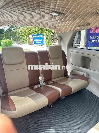 Toyota Innova 2008 V -AT.