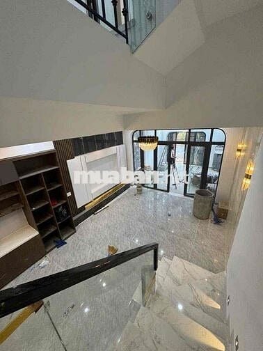 Chủ mới xây cần bán nhanh trong tháng