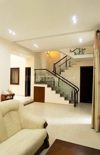 Cho thuê biệt thự sân vườn 204m² Lê Văn Thọ Gò Vấp, giá 38 triệu/tháng