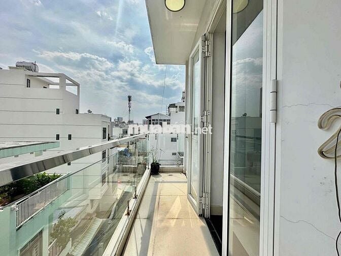 🏡 Căn Hộ 1PN Full Nội Thất - Ban Công Thoáng - Ngay Ngã Tư Hàng Xanh 🍀